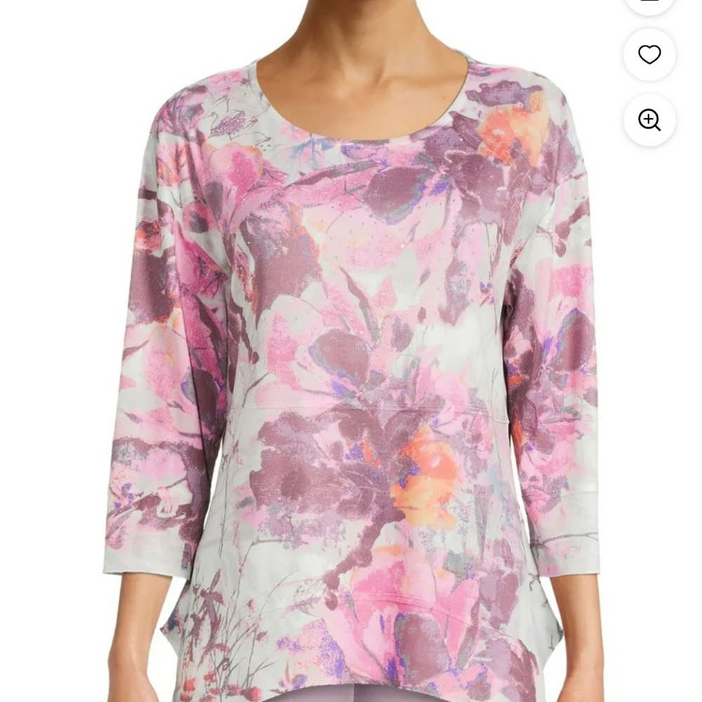 Women top size 16-18 new Floral Print Women's Top with rhinestones near the neck